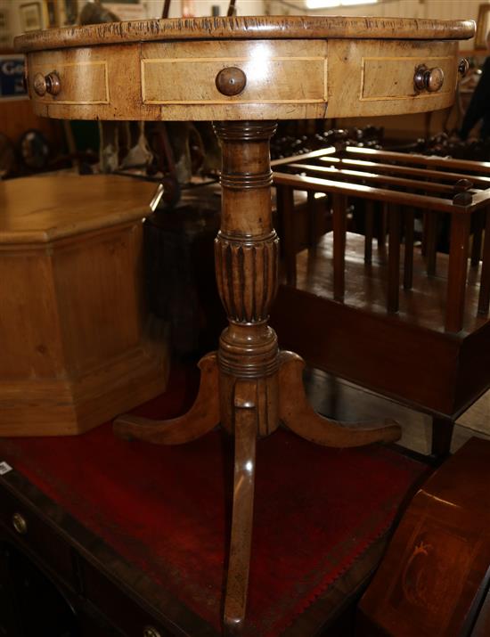 19th century Italian banded mahogany drum top table